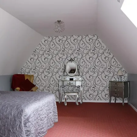 Des Chevaliers Holiday home *