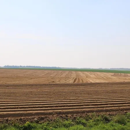 Des Chevaliers Holiday home Canlers